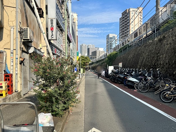 線路沿い