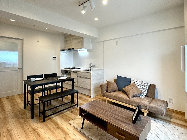 藤ビル_リノベーション済みの8階のお部屋の写真