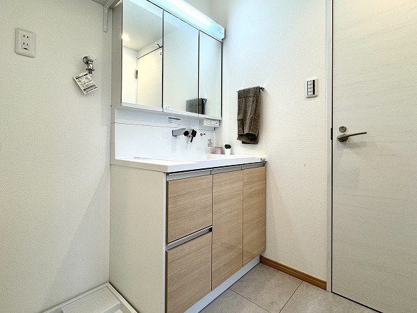 藤ビル_洗面化粧台の写真