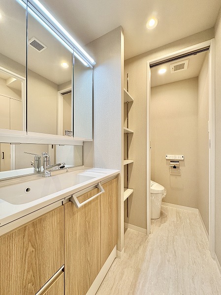 用賀ガーデンフラッツ_洗面スペースの写真