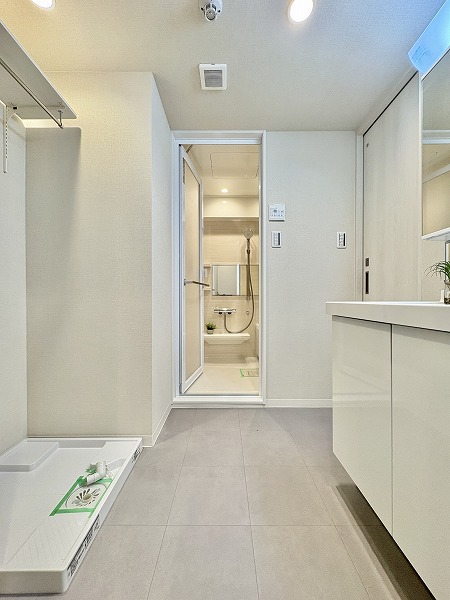 ライオンズマンション上野毛第2_パウダールームの写真