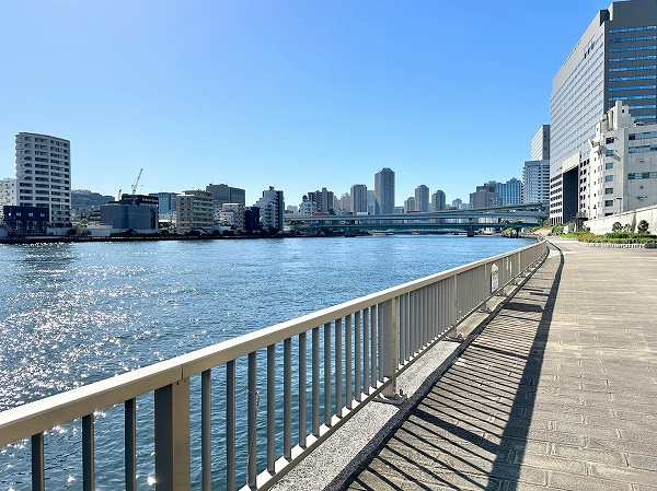 隅田川テラス