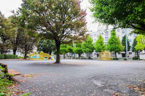 烏山北住宅17号棟 周辺