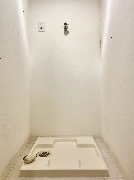 目黒グレースマンション_洗濯機置き場の写真