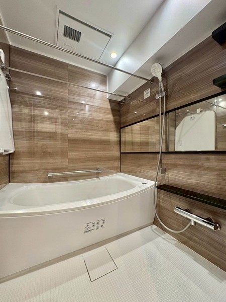 ライオンズマンション南平台_バスルームの写真