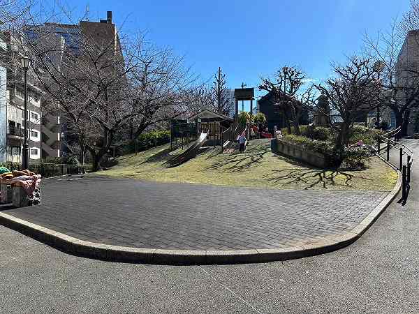 千代田区立宮本公園