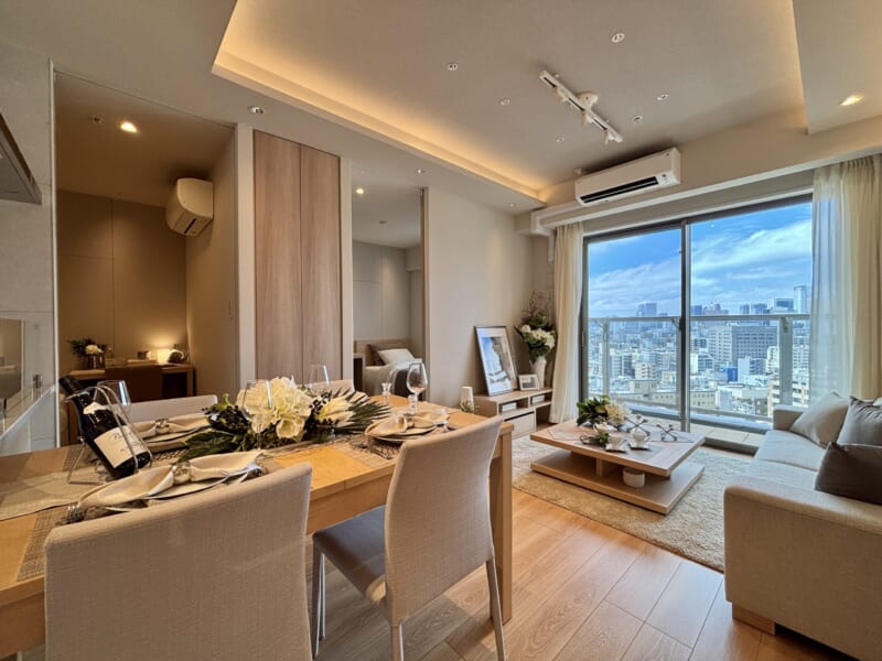 ブリリアザタワー東京八重洲アベニュー