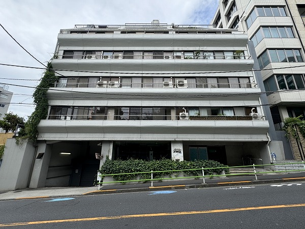 白金台シャスター 外観