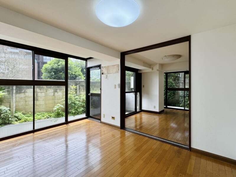 白金台シャスター