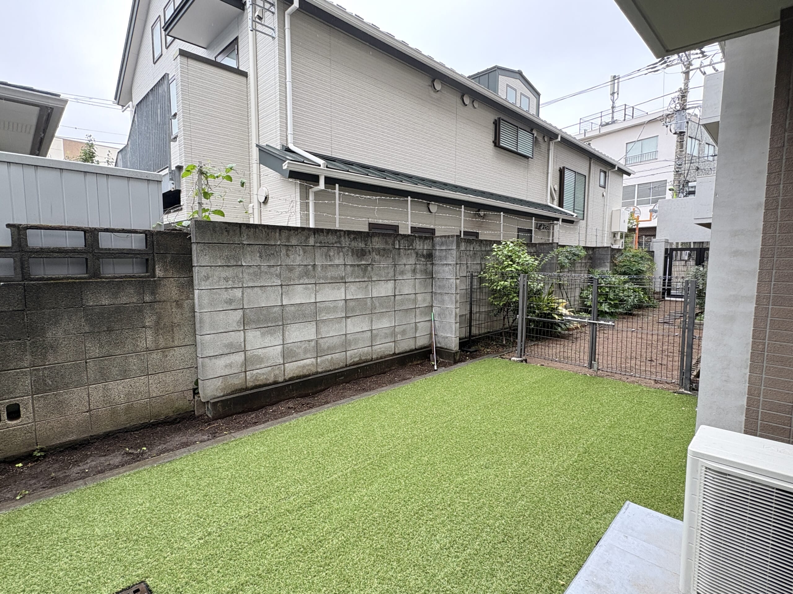 ベルハイム下北沢_専用庭の写真