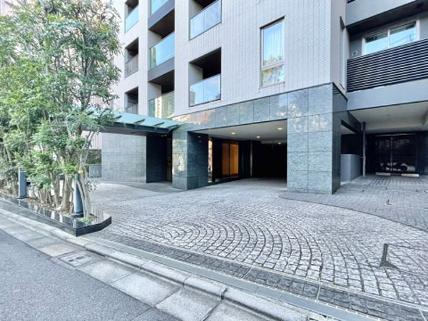 パークコート・ジオ永田町　アプローチ