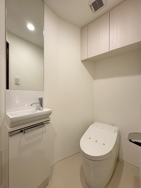 オープンレジデンシア中野ステーションサイド_レストルームの写真