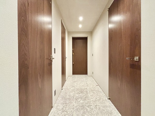 ヴィークハウス広尾_お部屋の階である玄関の写真