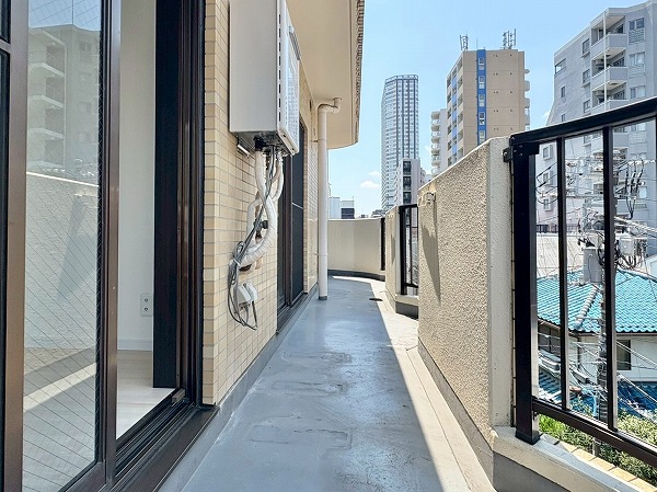 スカイコート市ヶ谷第3_バルコニーの写真