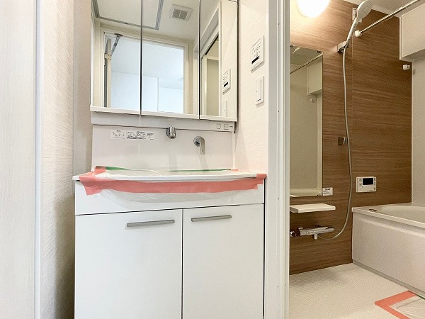 上馬マンション(上馬4丁目)_ミラーキャビネットの写真