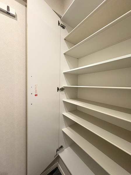 北参道ダイヤモンドパレス_シューズボックスの写真