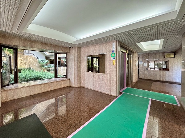 マンション小石川台 エントランス