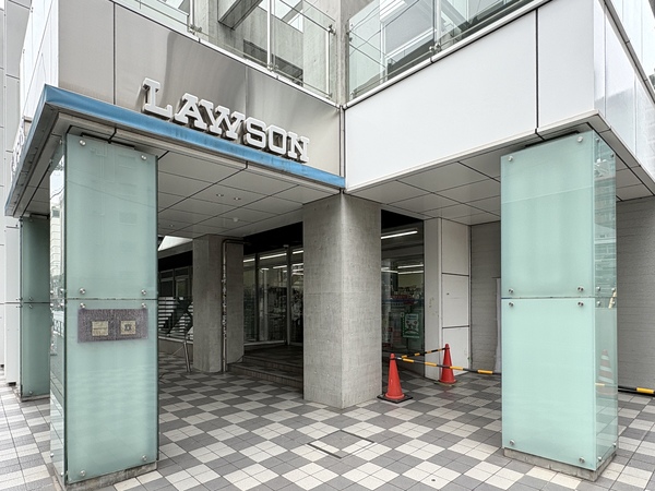 ローソン　六本木三丁目店