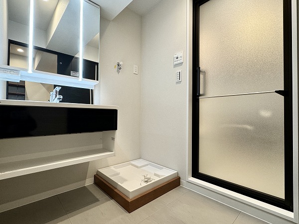 メゾン赤坂(赤坂6丁目)_洗面室の写真