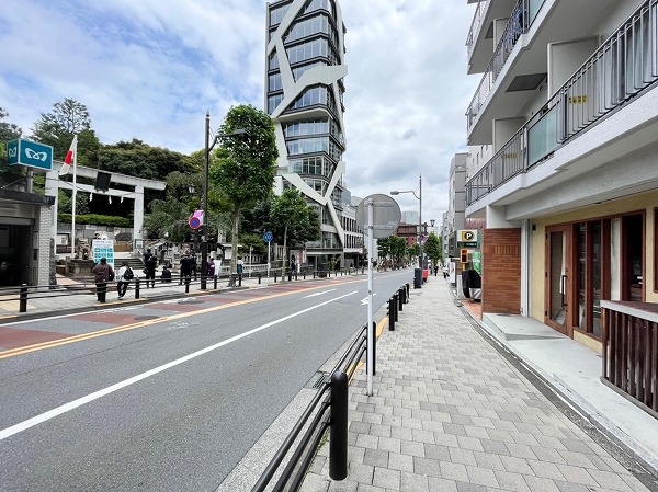 乃木坂駅前道路