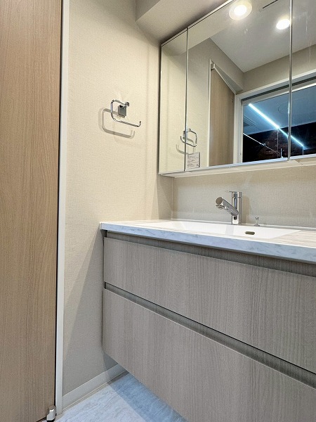 スタジオエアー白金_ホテルライクな洗面台の写真1