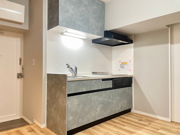 ワコー東日本橋マンション_システムキッチンの写真