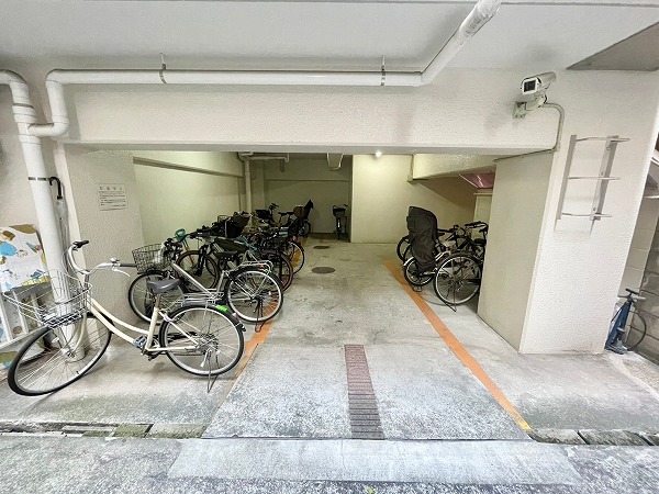 ワコー東日本橋マンション 駐輪場