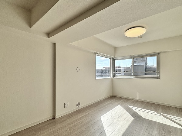 ライオンズマンション大森_LDKの写真3