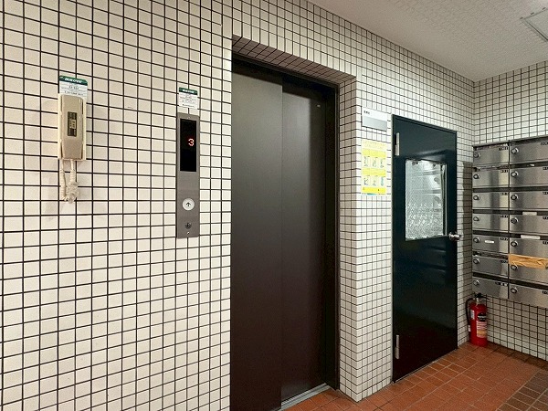 グリーンキャピタル第二笹塚　エレベーター