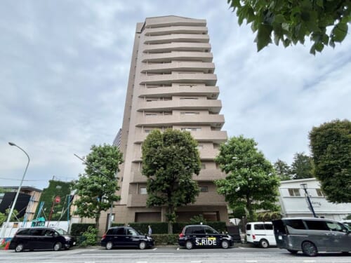 秀和青山神宮前レジデンス