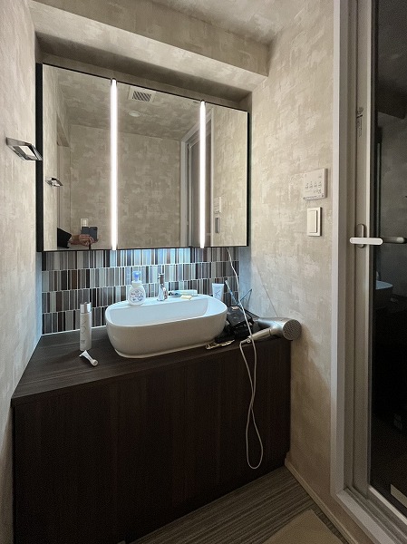 ハイ・トリオ赤坂八丁目_洗面化粧台の写真