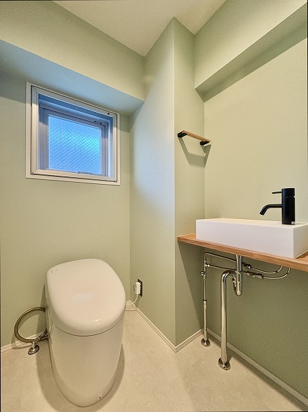 ファミール三軒茶屋_トイレスペースの写真