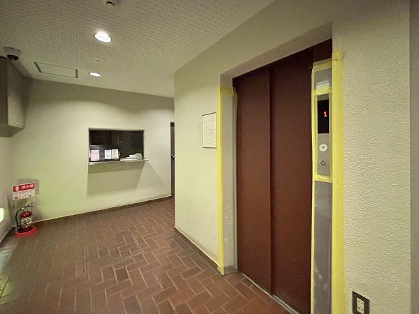 音羽サンハイツ　エレベーター