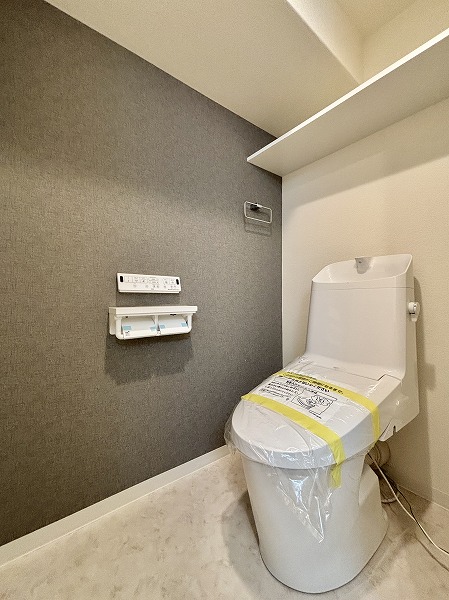 音羽サンハイツ_広々としたトイレの写真