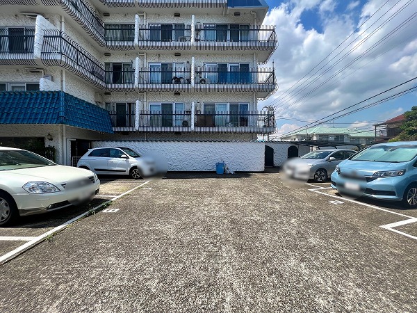 秀和大岡山レジデンス 駐車場