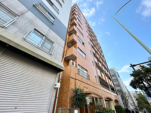 リレント新宿
