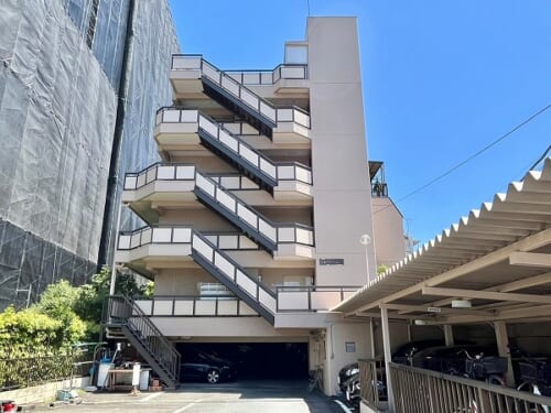 第三東個マンション