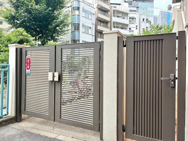 ルモン広尾　自転車・バイク置場