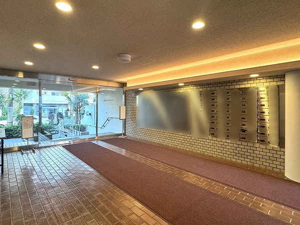 アゼリアハイライズ　エントランス