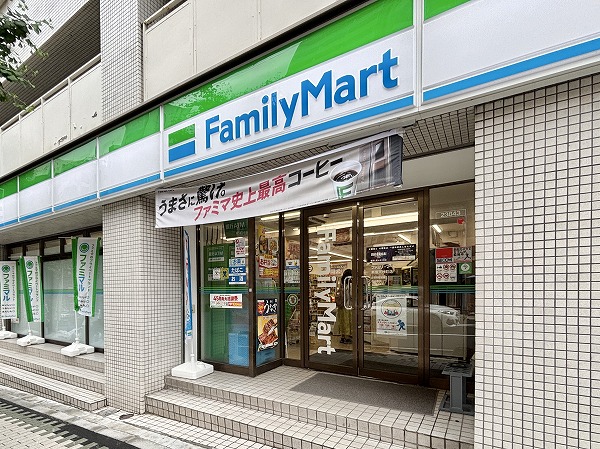 ファミリーマート 新宿天神町店