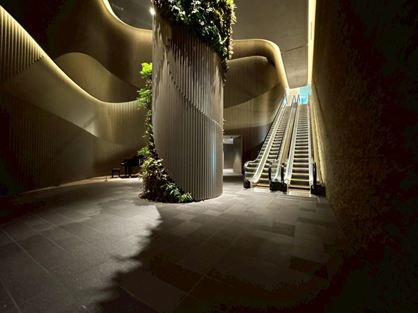 三田ガーデンヒルズ　パークマンション　ロビー