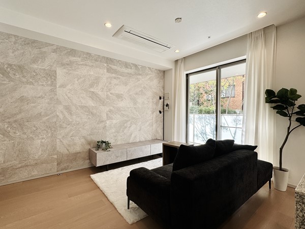 ブランズ麻布狸穴町_お洒落なリビングの写真