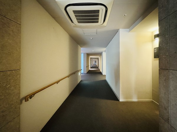 ブランズ麻布狸穴町　内廊下