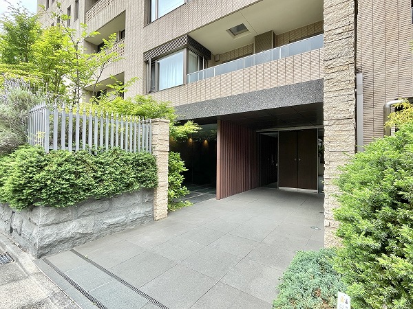 ウェリス麻布狸穴_アプローチの写真