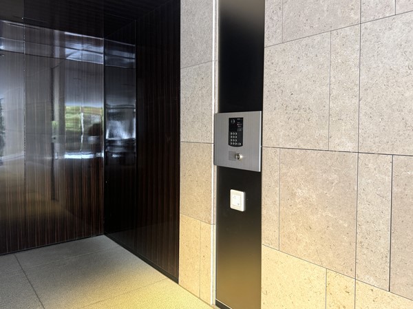 ブランズ麻布狸穴町　オートロック