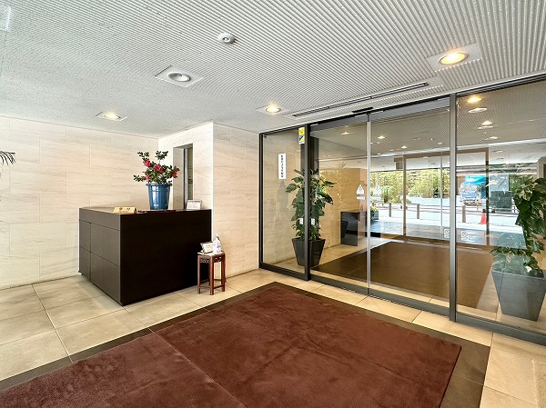 マノー乃木坂　エントランス