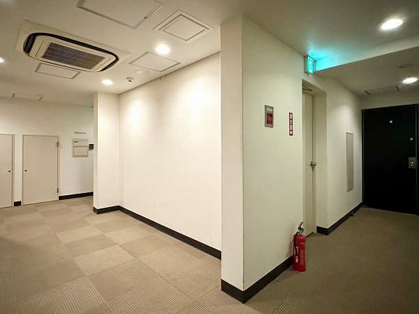 マノー乃木坂　内廊下
