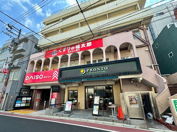 高田馬場駅前店舗