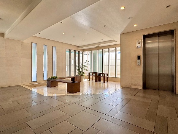 サンクタスガーデン砧　エントランスロビー