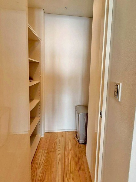 虎ノ門ヒルズレジデンス(森タワー)_パントリーの写真